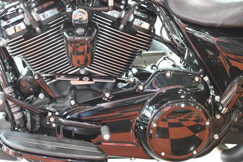 2018 Harley-Davidson Street Glide® Special in Shorewood, Illinois - Photo 19
