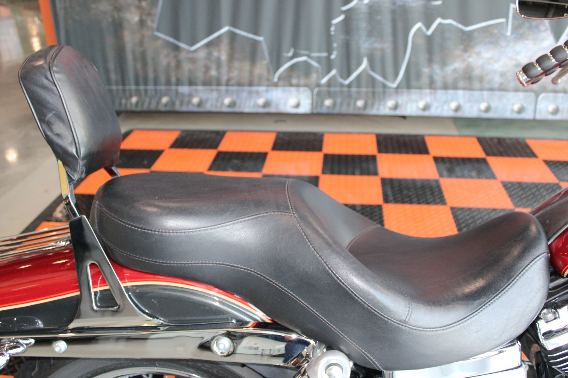 2007 Harley-Davidson Dyna® Wide Glide® in Shorewood, Illinois - Photo 8