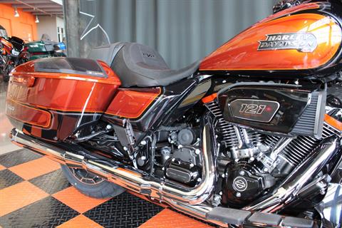 2023 Harley-Davidson CVO™ Street Glide® in Shorewood, Illinois - Photo 8