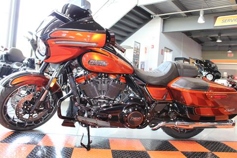 2023 Harley-Davidson CVO™ Street Glide® in Shorewood, Illinois - Photo 19
