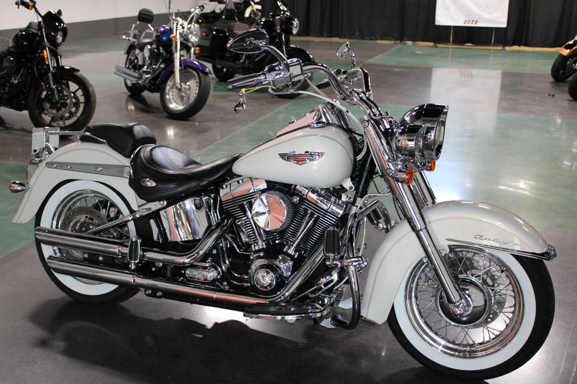 2014 Harley-Davidson Softail® Deluxe in Shorewood, Illinois - Photo 2