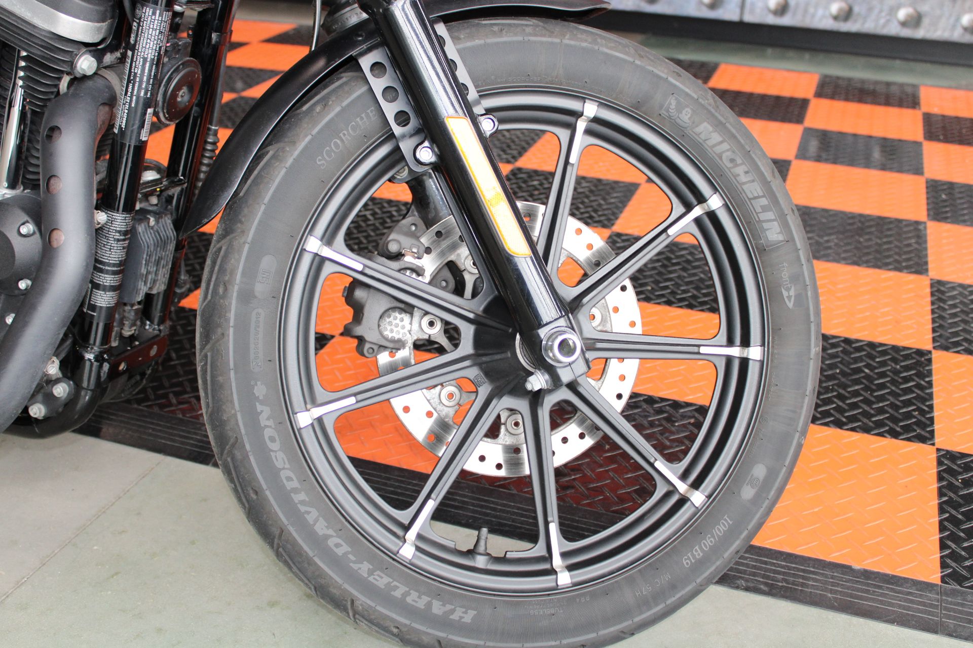 2020 Harley-Davidson Iron 883™ in Shorewood, Illinois - Photo 3