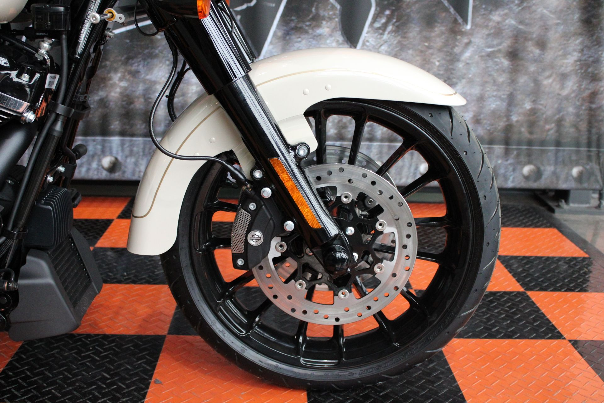 2023 Harley-Davidson Freewheeler® in Shorewood, Illinois - Photo 4