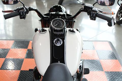 2023 Harley-Davidson Freewheeler® in Shorewood, Illinois - Photo 10