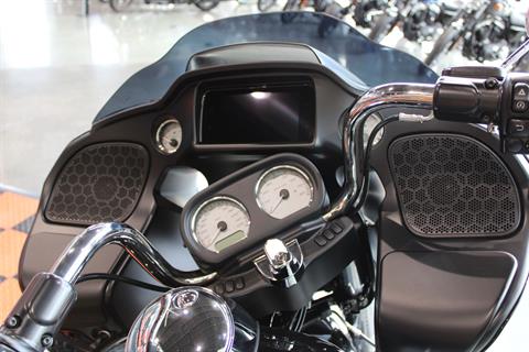 2022 Harley-Davidson Road Glide® in Shorewood, Illinois - Photo 12