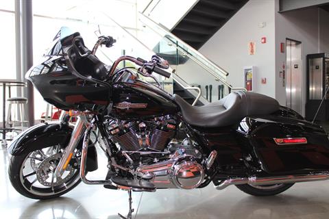 2022 Harley-Davidson Road Glide® in Shorewood, Illinois - Photo 16