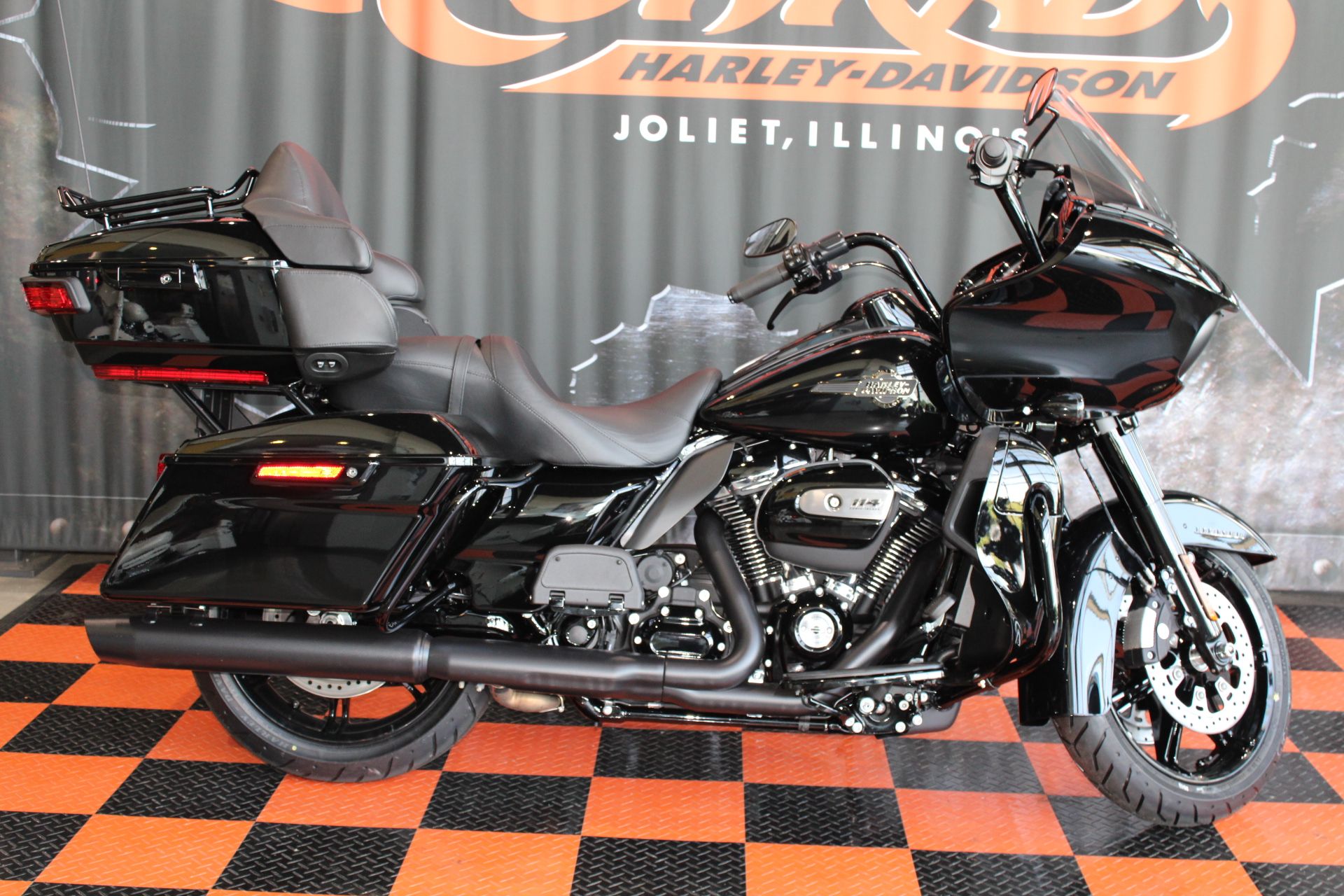 2024 Harley-Davidson Road Glide® Limited in Shorewood, Illinois - Photo 2