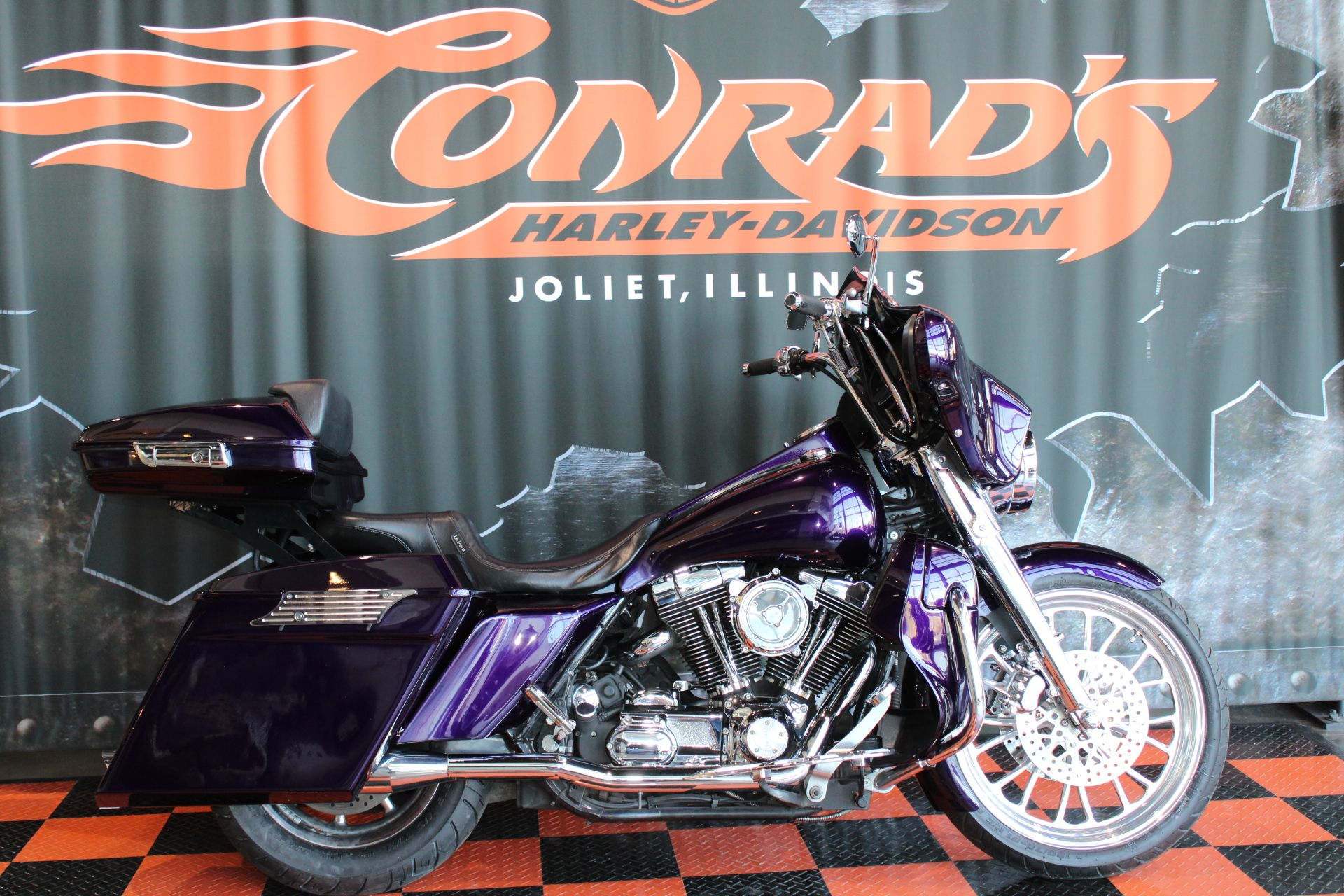 2002 Harley-Davidson FLHR/FLHRI Road King® in Shorewood, Illinois - Photo 1