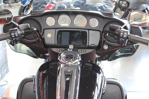 2019 Harley-Davidson Tri Glide® Ultra in Shorewood, Illinois - Photo 13