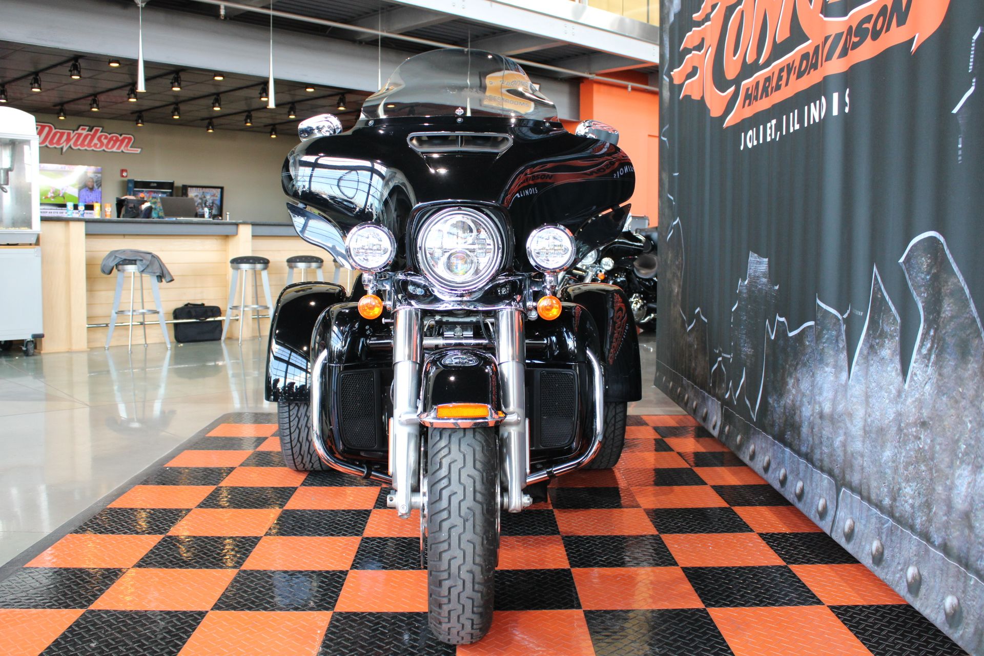 2019 Harley-Davidson Tri Glide® Ultra in Shorewood, Illinois - Photo 22