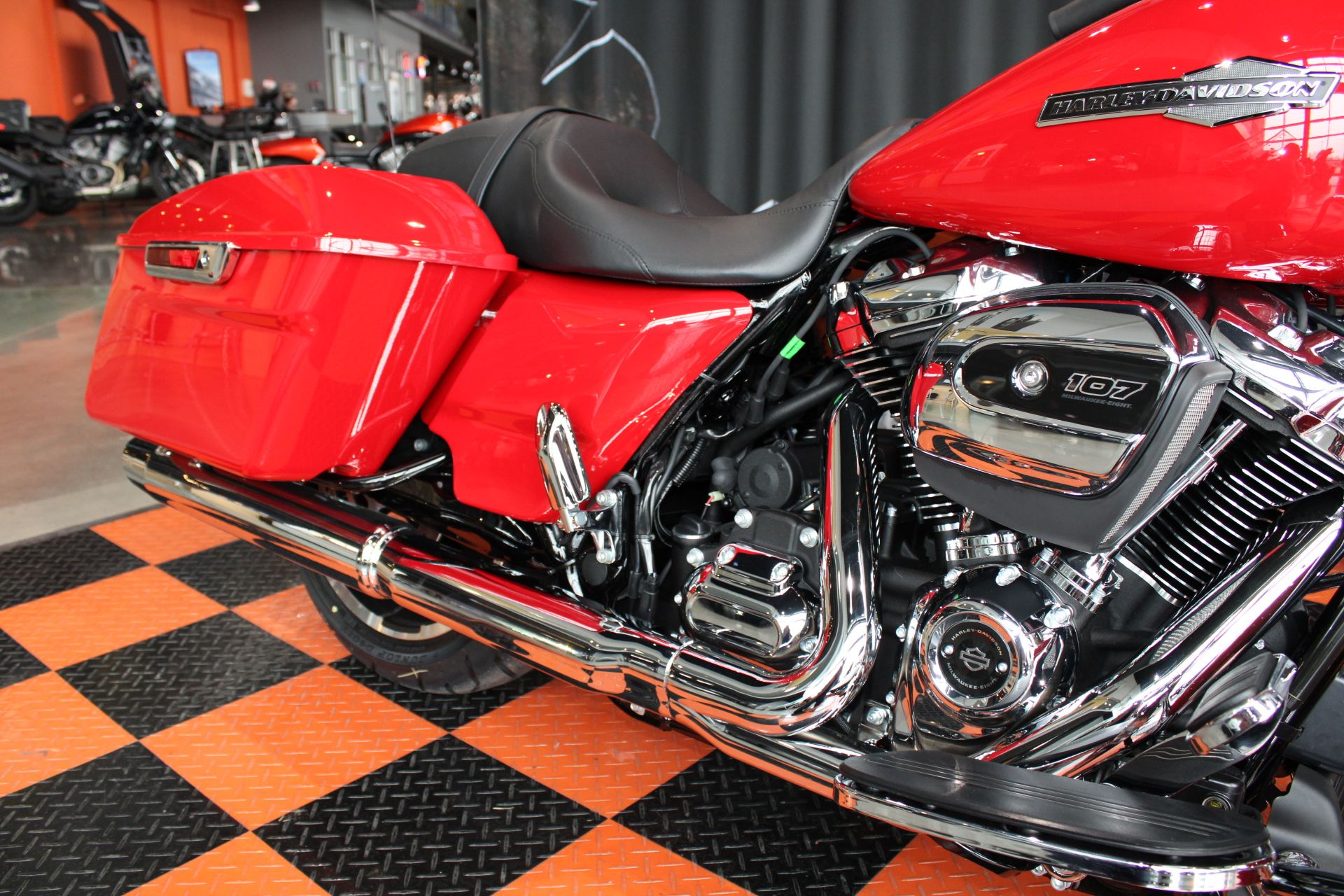 2023 Harley-Davidson Street Glide® in Shorewood, Illinois - Photo 8