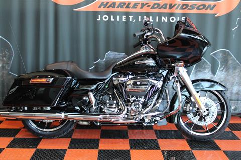 2023 Harley-Davidson Road Glide® in Shorewood, Illinois - Photo 2