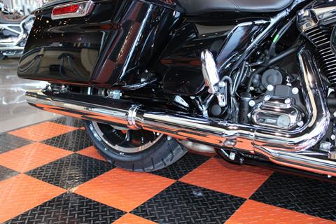 2023 Harley-Davidson Road Glide® in Shorewood, Illinois - Photo 9