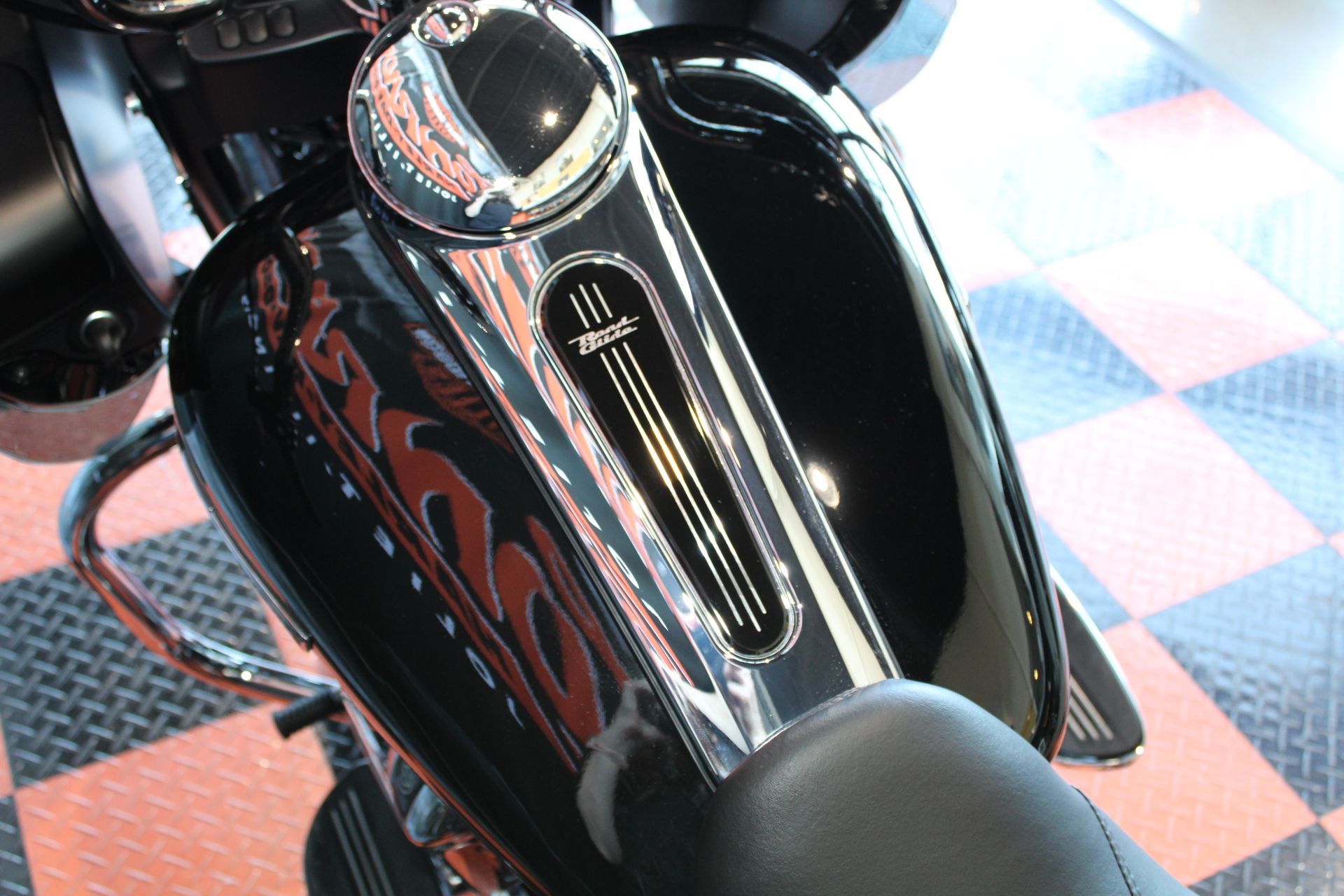 2023 Harley-Davidson Road Glide® in Shorewood, Illinois - Photo 11