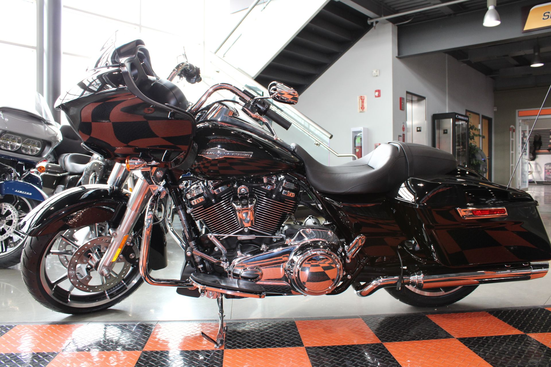 2023 Harley-Davidson Road Glide® in Shorewood, Illinois - Photo 19