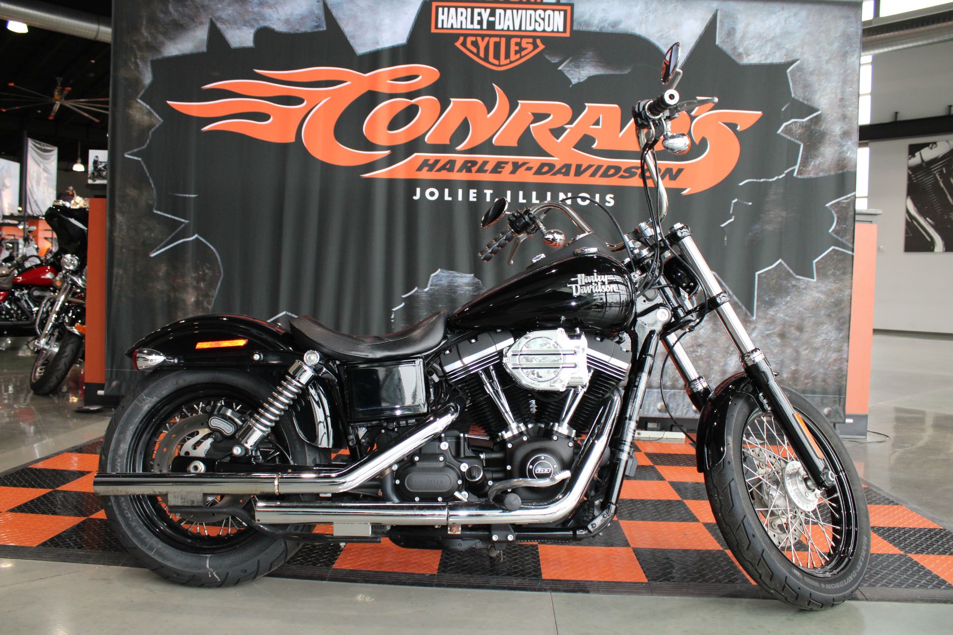 2017 Harley-Davidson Street Bob® in Shorewood, Illinois - Photo 1