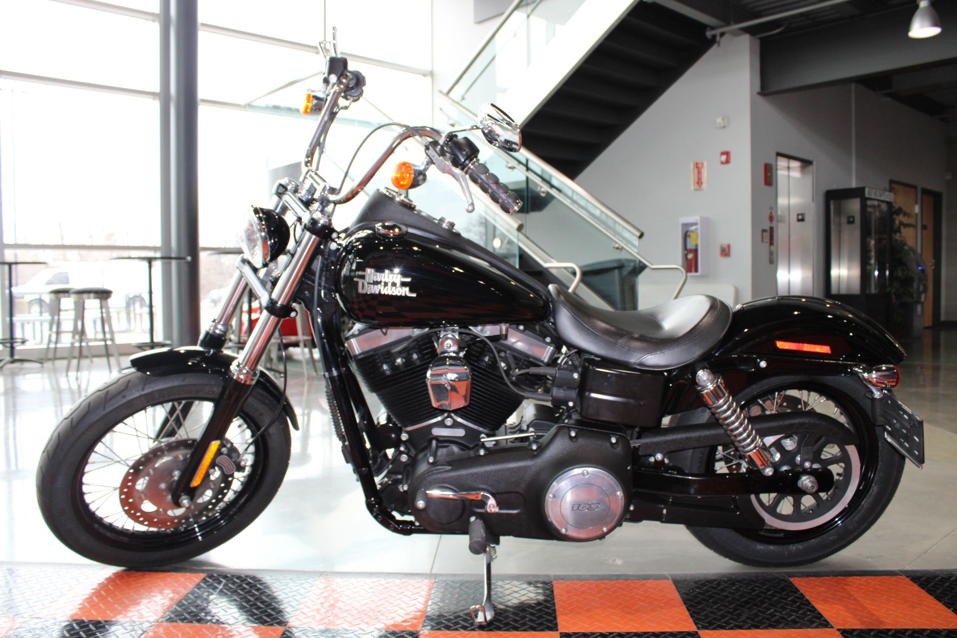 2017 Harley-Davidson Street Bob® in Shorewood, Illinois - Photo 15