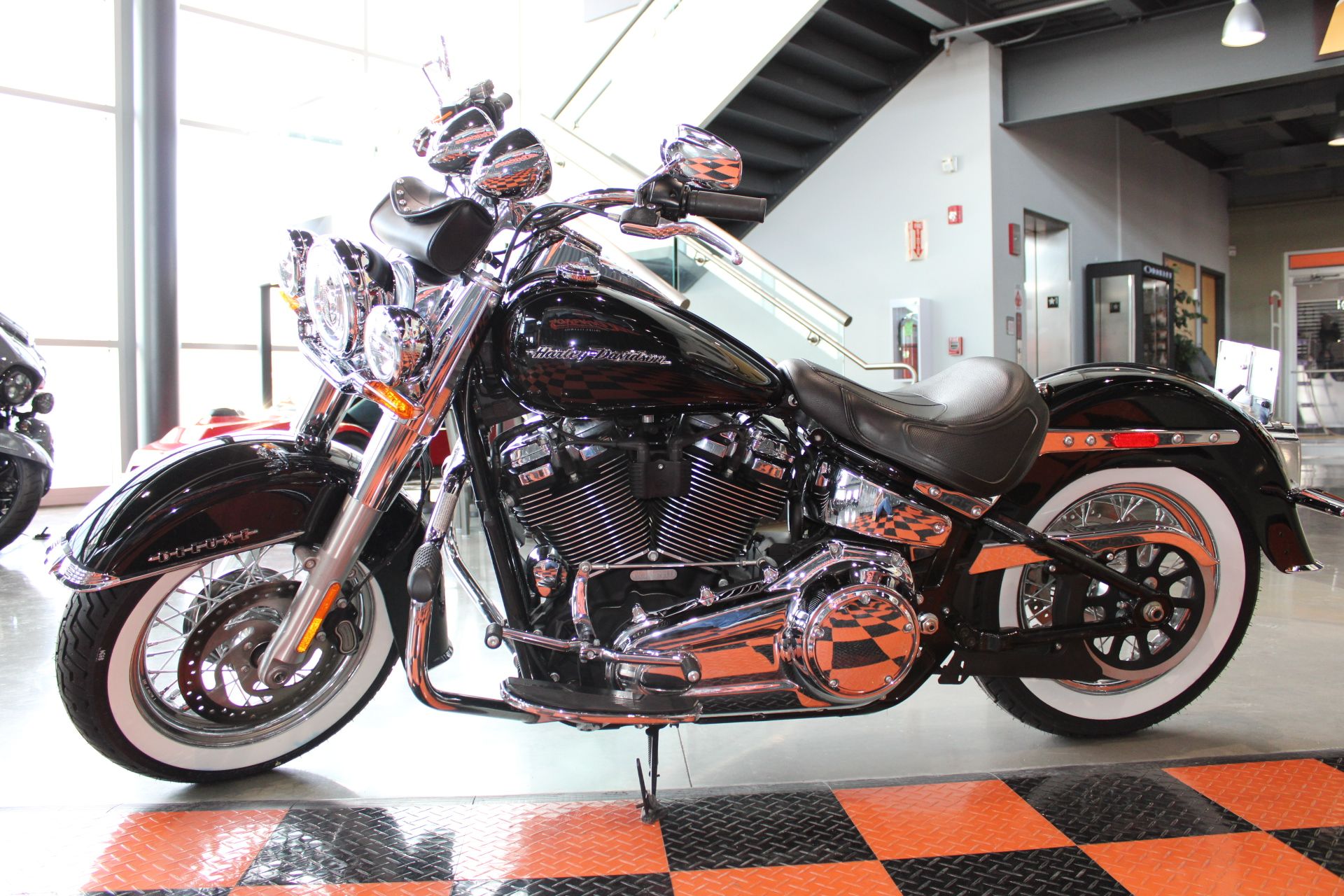 2018 Harley-Davidson Softail® Deluxe 107 in Shorewood, Illinois - Photo 21