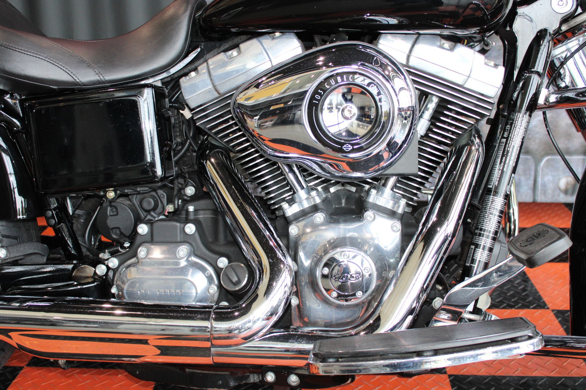 2012 Harley-Davidson Dyna® Switchback in Shorewood, Illinois - Photo 7