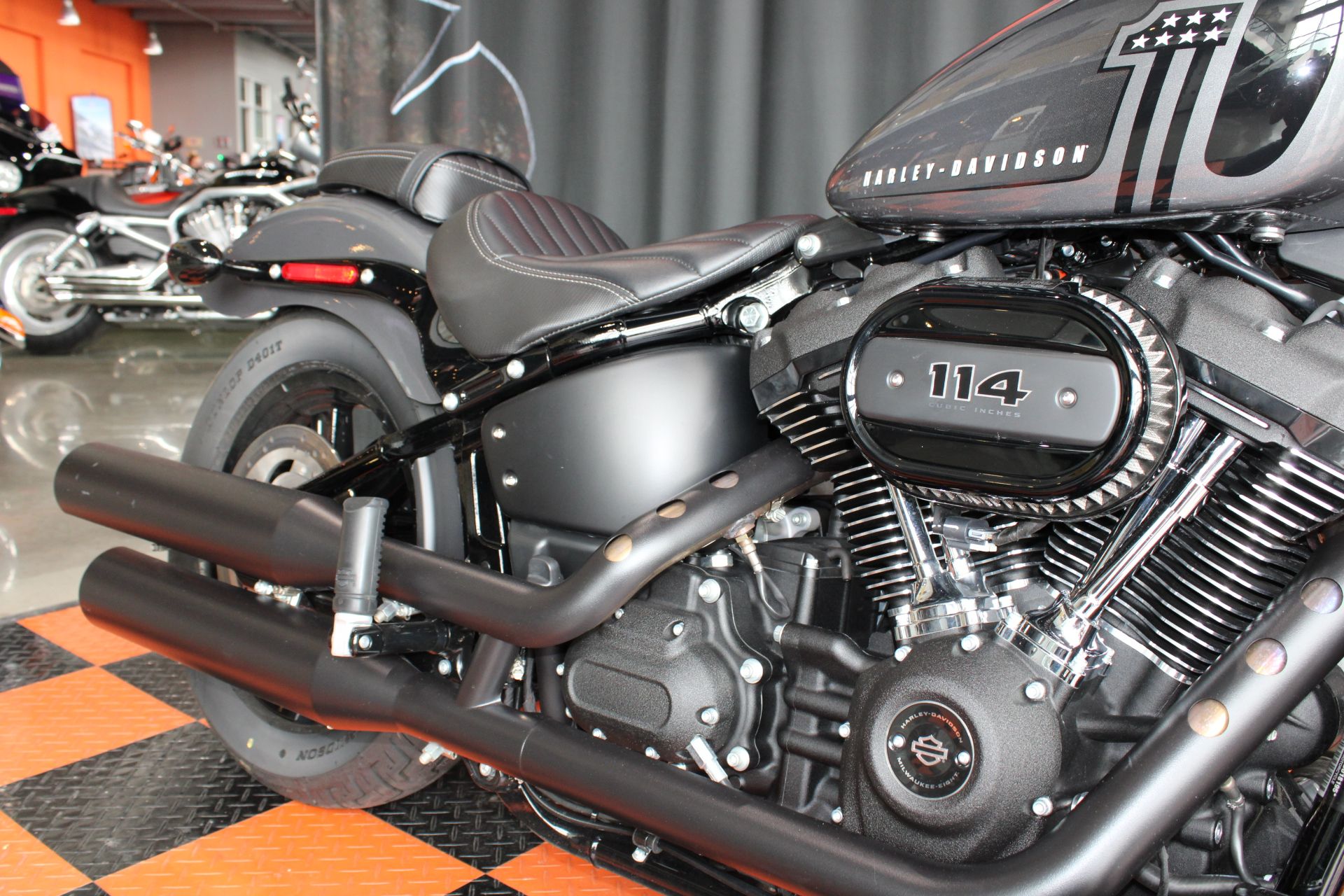 2022 Harley-Davidson Street Bob® 114 in Shorewood, Illinois - Photo 8