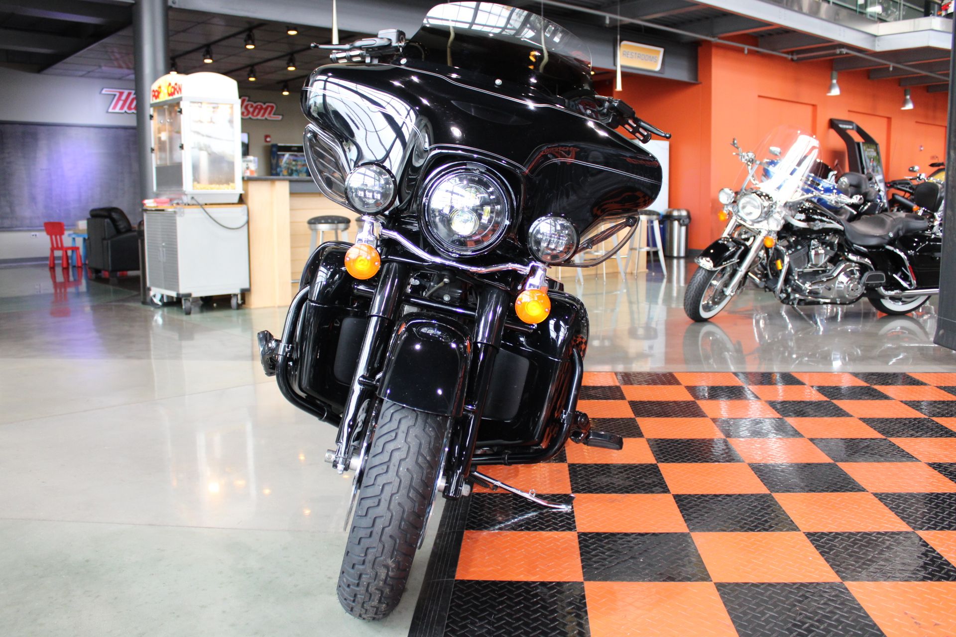 2008 Harley-Davidson Ultra Classic® Electra Glide® in Shorewood, Illinois - Photo 25