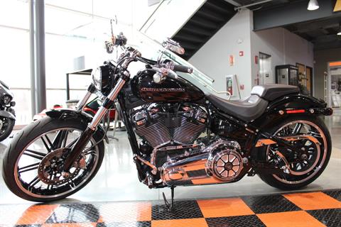 2018 Harley-Davidson Breakout® 114 in Shorewood, Illinois - Photo 19