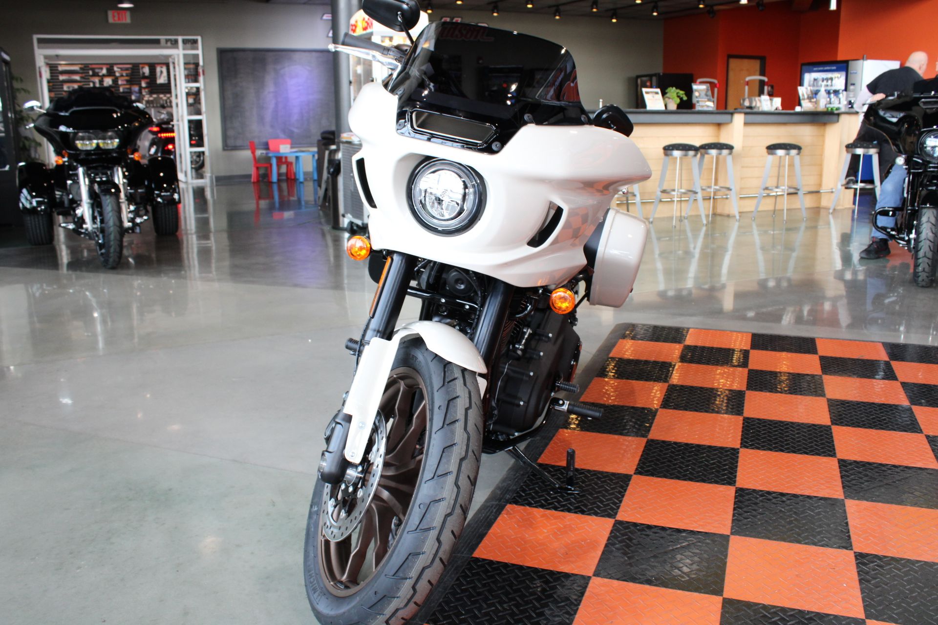 2023 Harley-Davidson Low Rider® ST in Shorewood, Illinois - Photo 18