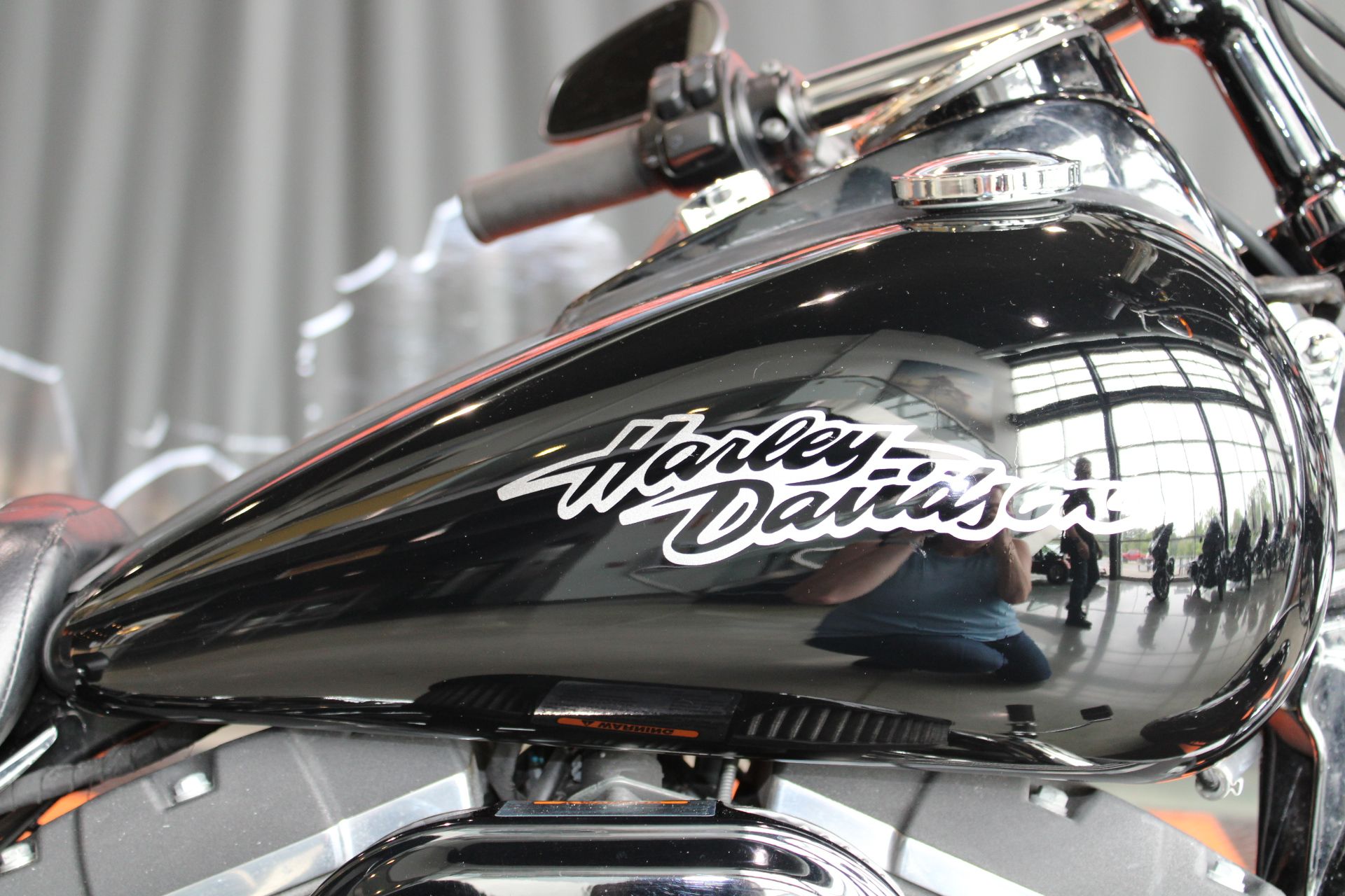 2016 Harley-Davidson Fat Bob® in Shorewood, Illinois - Photo 4