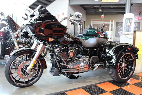 2024 Harley-Davidson Road Glide® 3 in Shorewood, Illinois - Photo 19