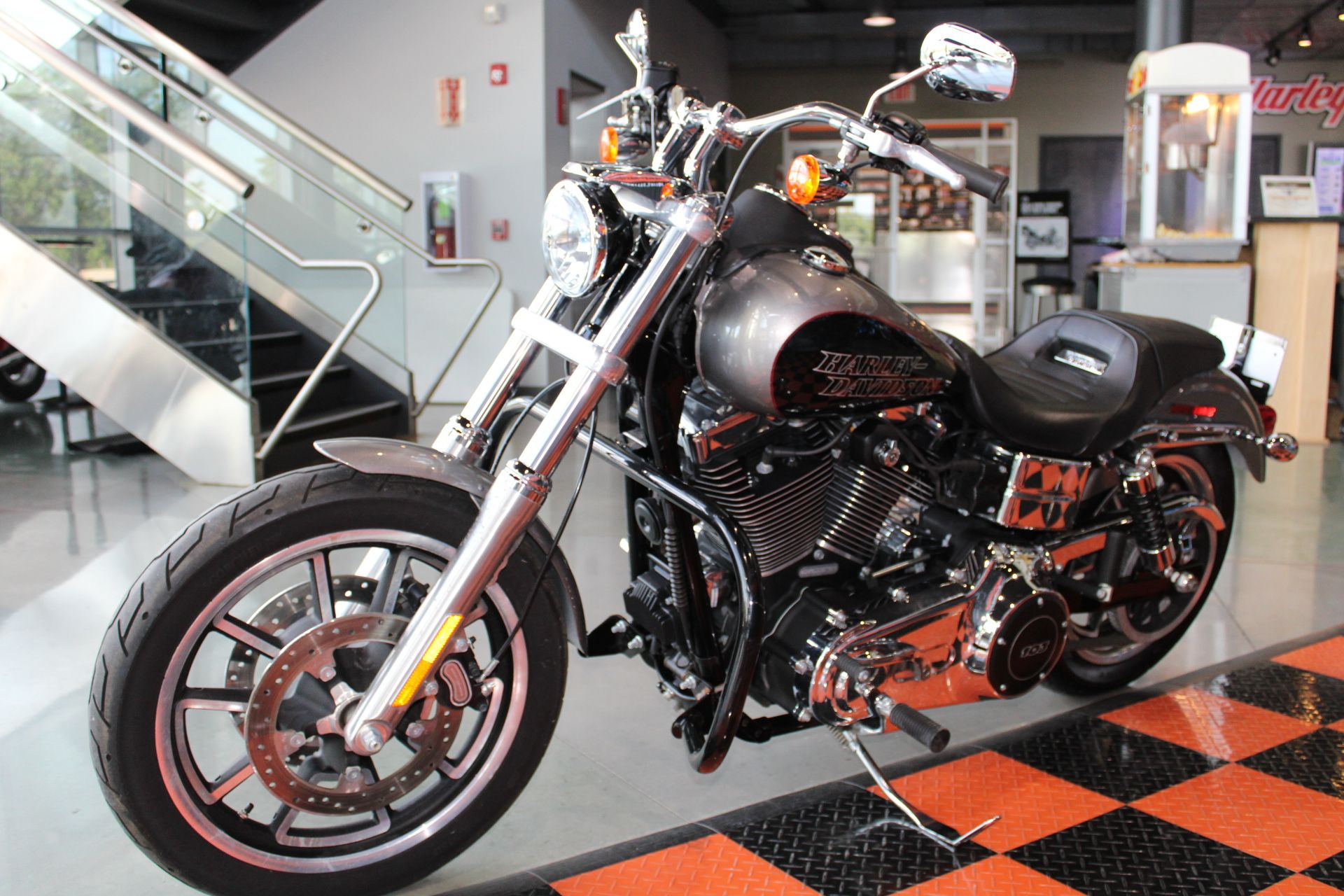 2016 Harley-Davidson Low Rider® in Shorewood, Illinois - Photo 17