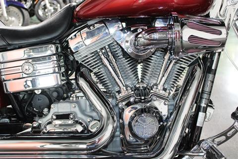 2009 Harley-Davidson Dyna® Super Glide® Custom in Shorewood, Illinois - Photo 5