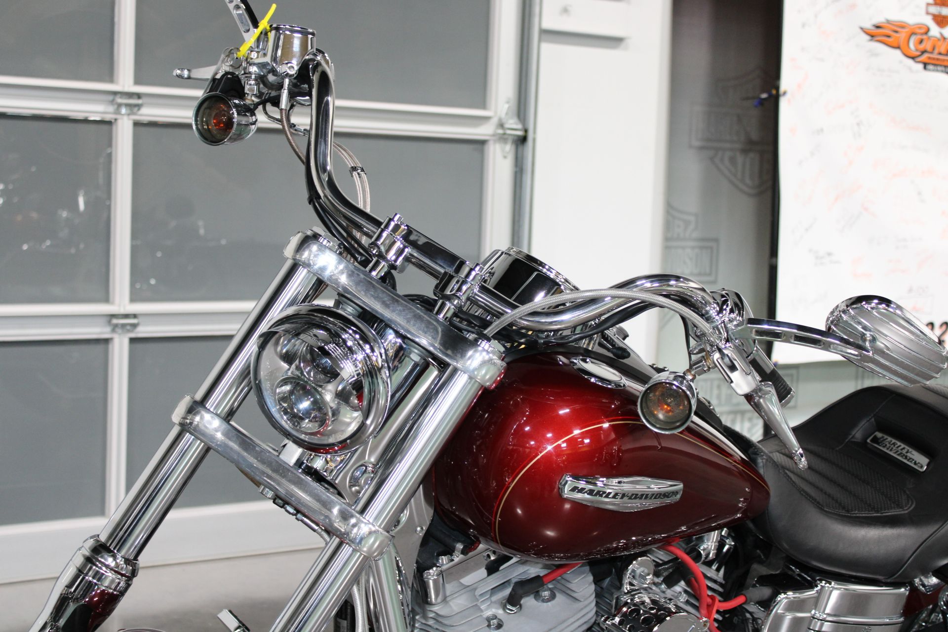 2009 Harley-Davidson Dyna® Super Glide® Custom in Shorewood, Illinois - Photo 21