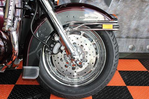 2005 Harley-Davidson FLHTCUI Ultra Classic® Electra Glide® in Shorewood, Illinois - Photo 4