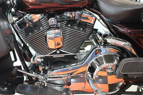 2005 Harley-Davidson FLHTCUI Ultra Classic® Electra Glide® in Shorewood, Illinois - Photo 20