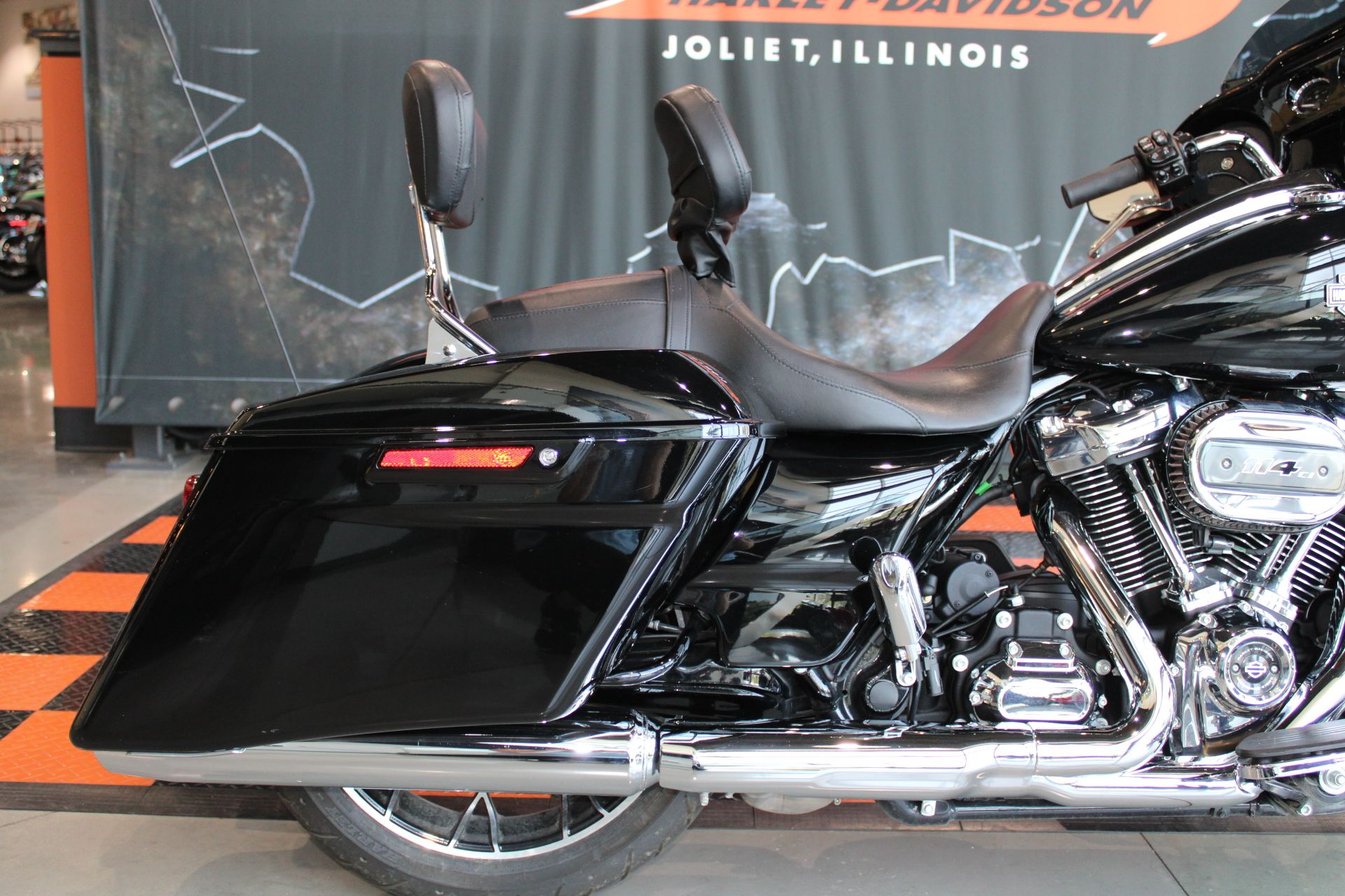 2021 Harley-Davidson Street Glide® Special in Shorewood, Illinois - Photo 13