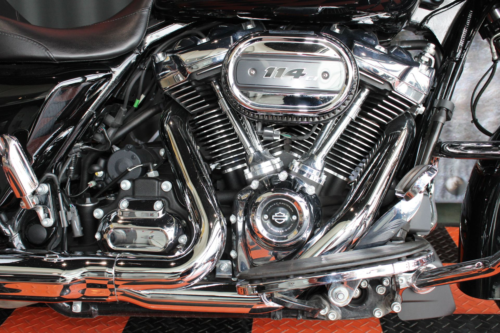 2021 Harley-Davidson Street Glide® Special in Shorewood, Illinois - Photo 7