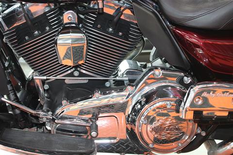 2015 Harley-Davidson Ultra Limited in Shorewood, Illinois - Photo 24