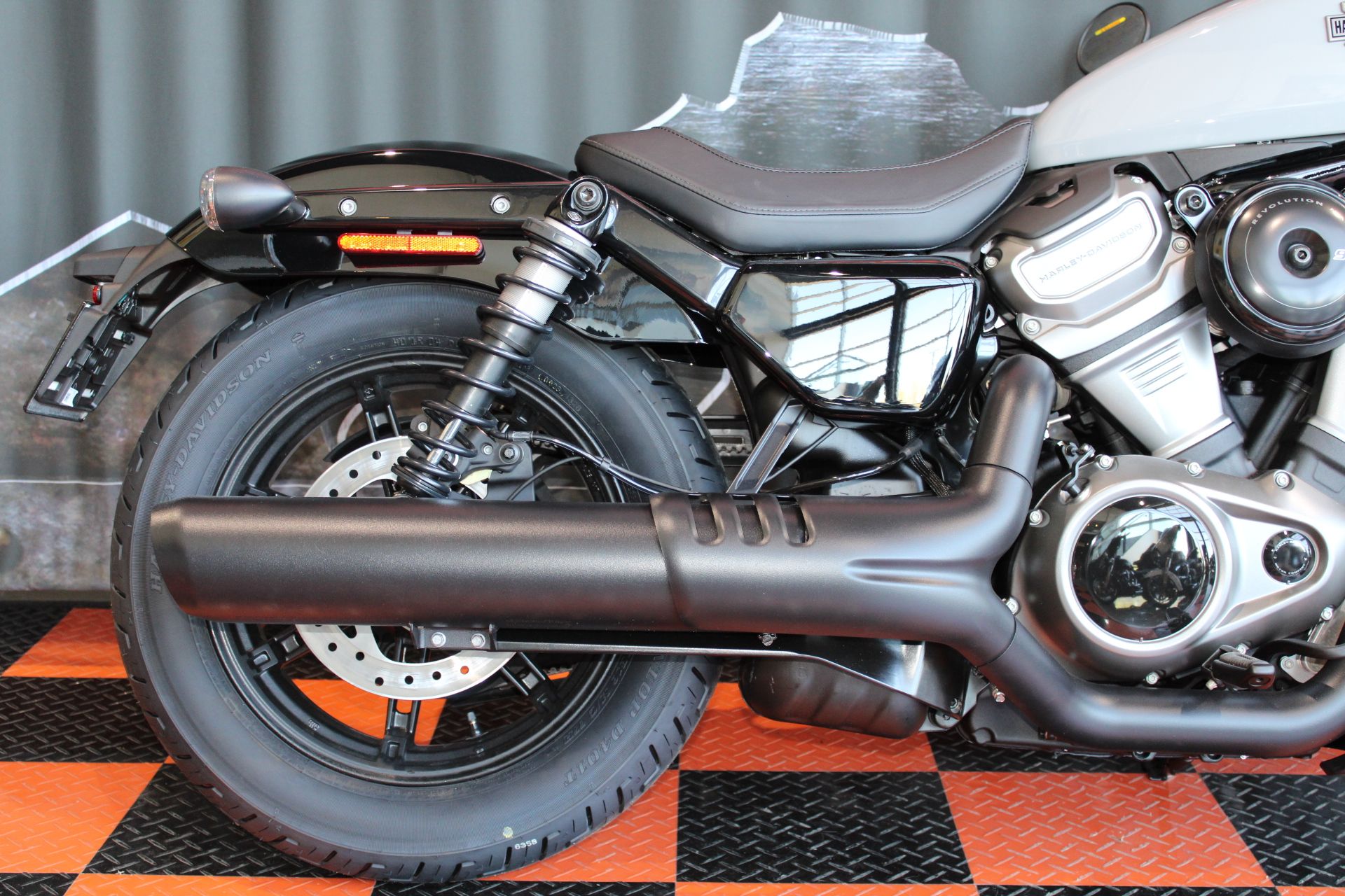 2024 Harley-Davidson Nightster® in Shorewood, Illinois - Photo 15