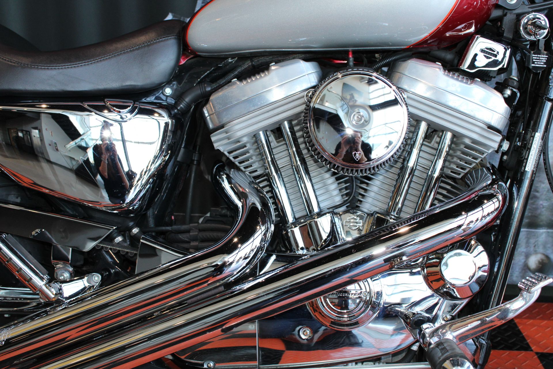 2004 Harley-Davidson Sportster® XL 883 Custom in Shorewood, Illinois - Photo 6