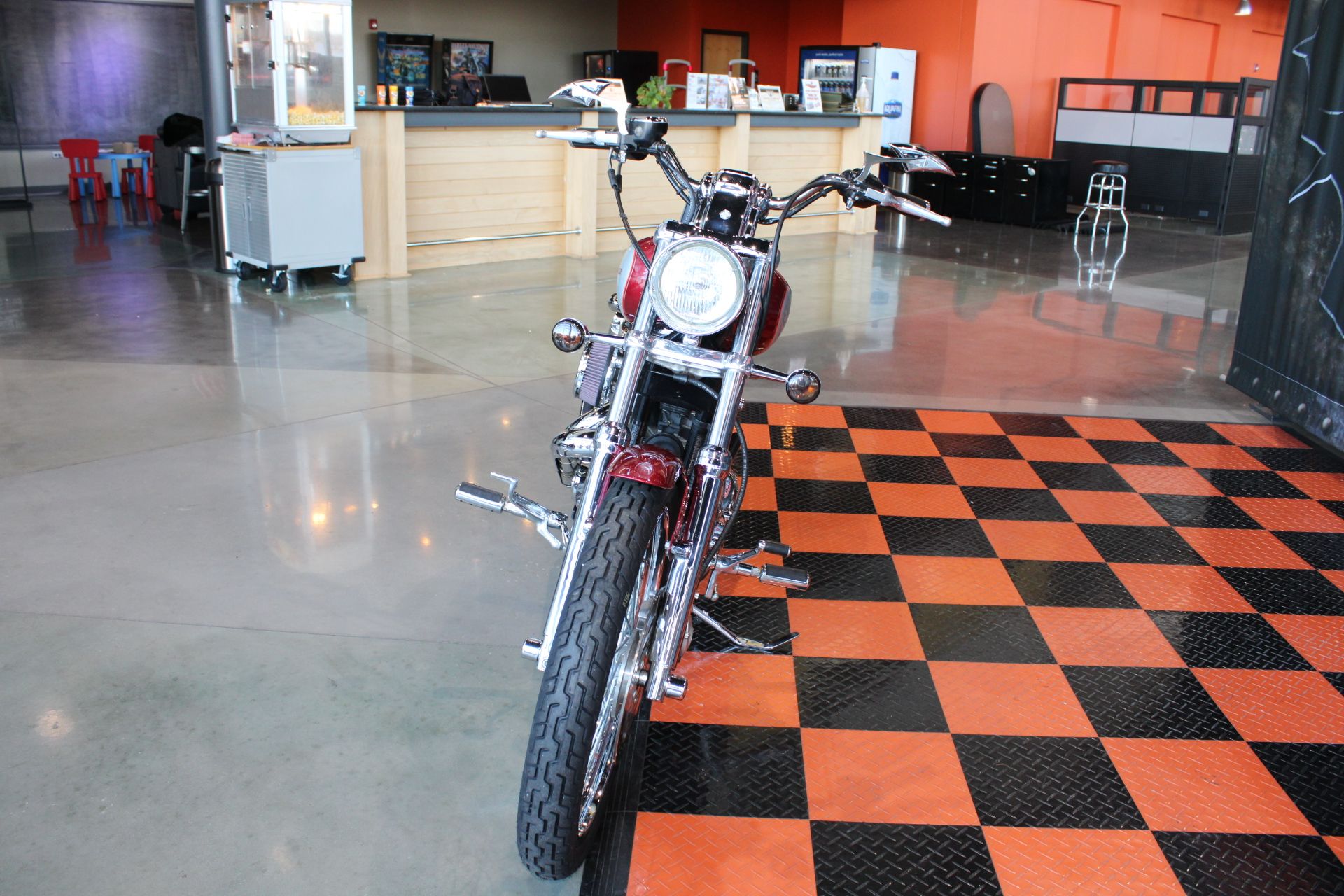 2004 Harley-Davidson Sportster® XL 883 Custom in Shorewood, Illinois - Photo 22
