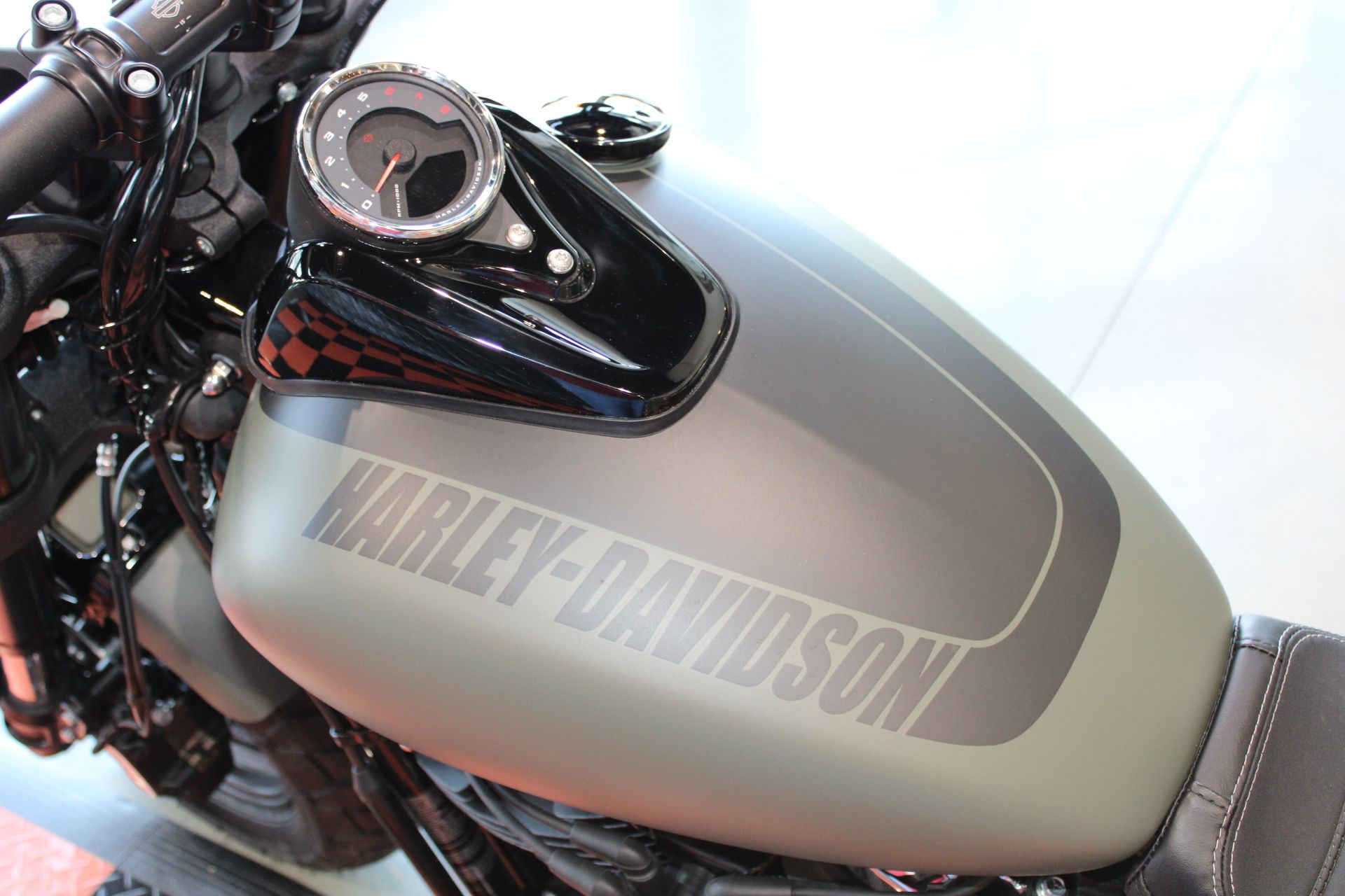 2021 Harley-Davidson Fat Bob® 114 in Shorewood, Illinois - Photo 16