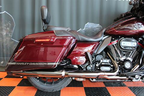 2019 Harley-Davidson CVO™ Street Glide® in Shorewood, Illinois - Photo 13