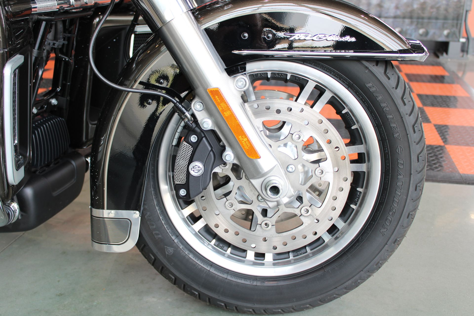 2020 Harley-Davidson Tri Glide® Ultra in Shorewood, Illinois - Photo 3