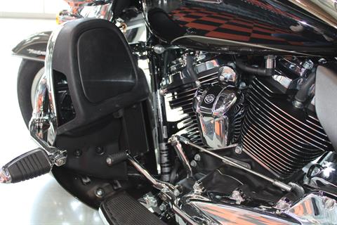 2020 Harley-Davidson Tri Glide® Ultra in Shorewood, Illinois - Photo 14