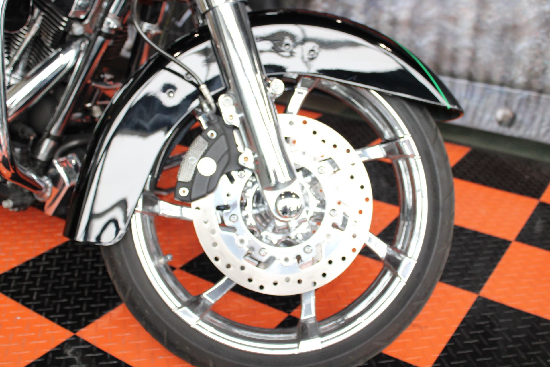 2014 Harley-Davidson Streetglide special in Shorewood, Illinois - Photo 4