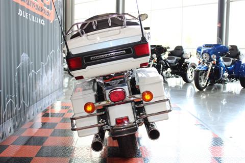 2006 Harley-Davidson Ultra Classic® Electra Glide® in Shorewood, Illinois - Photo 16