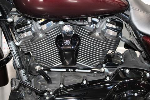 2018 Harley-Davidson Street Glide® Special in Shorewood, Illinois - Photo 16