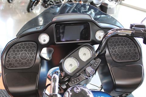 2022 Harley-Davidson Road Glide® in Shorewood, Illinois - Photo 11