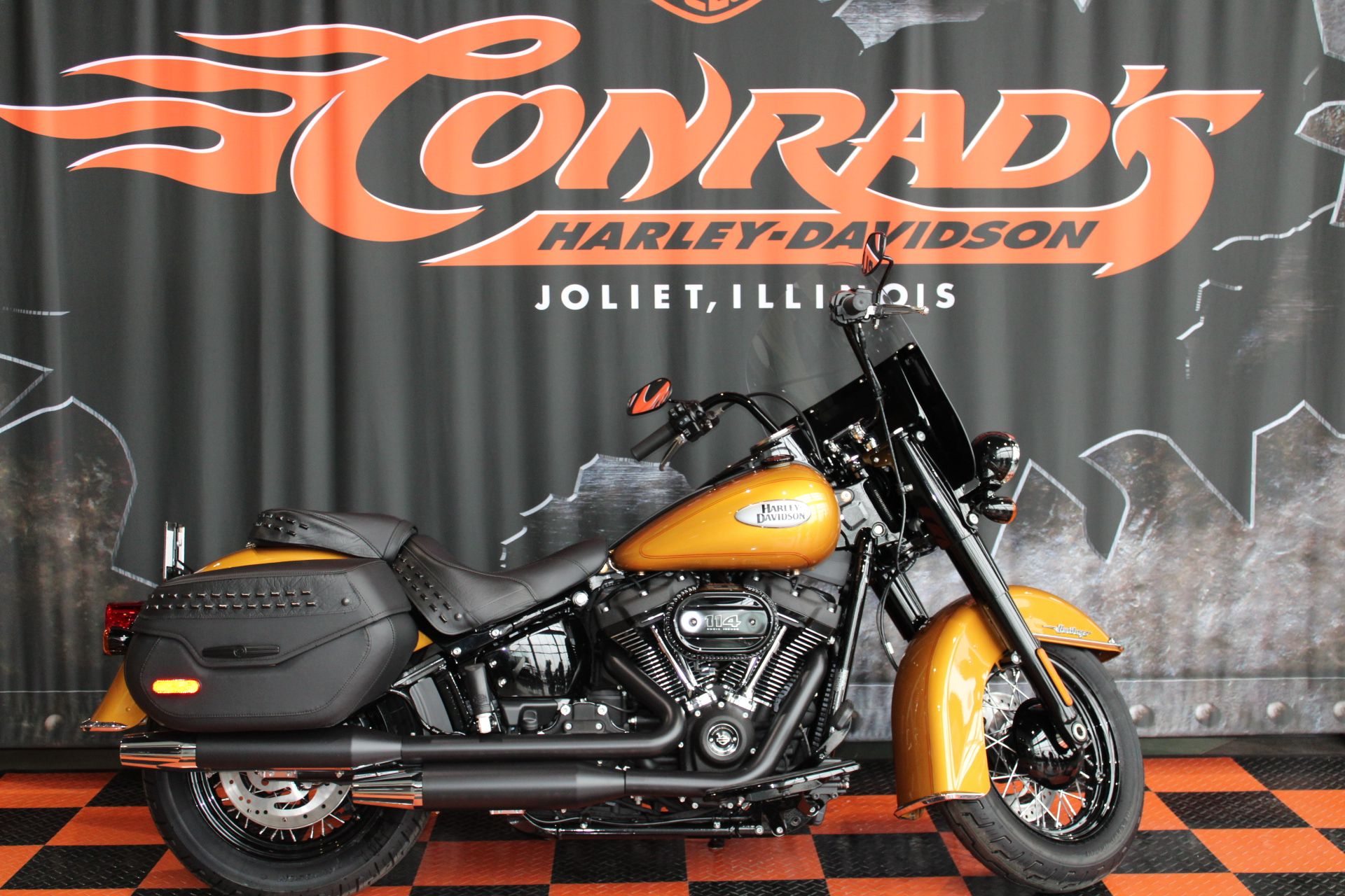 2023 Harley-Davidson Heritage Classic 114 in Shorewood, Illinois - Photo 1