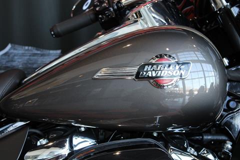 2023 Harley-Davidson Ultra Limited in Shorewood, Illinois - Photo 5